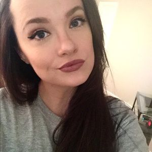 Meet your Posher, Meaghan